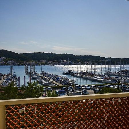 Apartmani Jasmina スペタルスカ・ドラガ エクステリア 写真